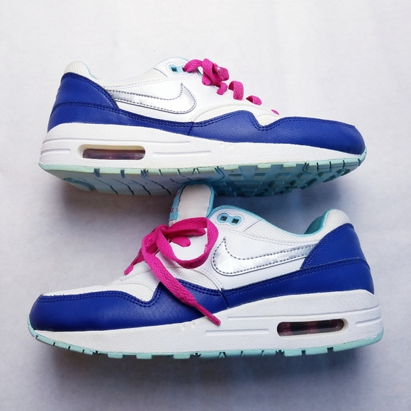 Nike Other - Nike Air Max 1 (GS)  trainers sneakers 5.5Y